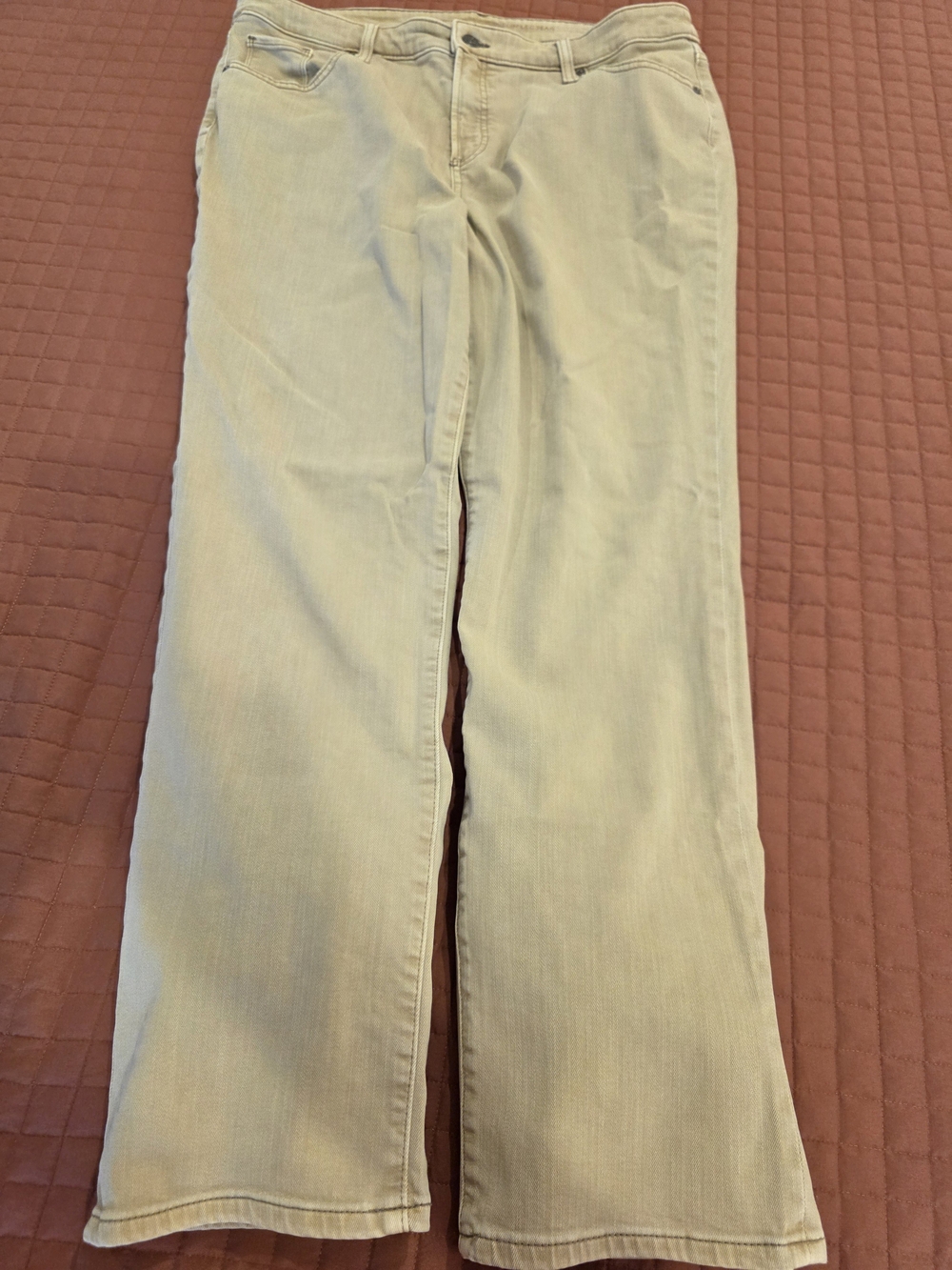 Chico's Neutral Light Beige Straight-Leg Jeans